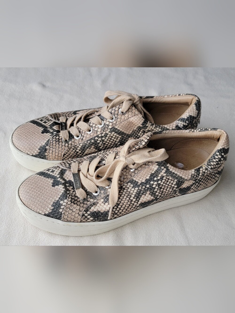 J Slides NYC shoes